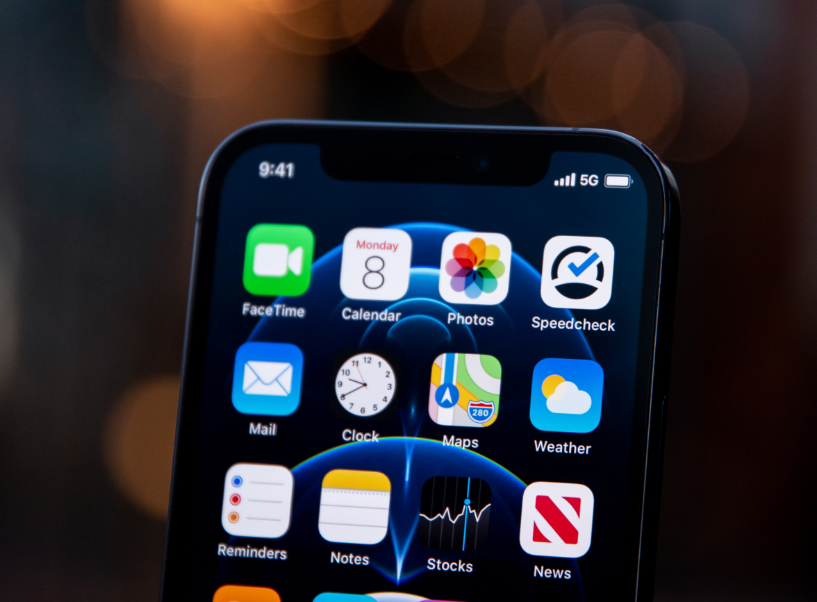 珠海苹果手机维修分享为什么 iPhone 12 在冬季会自动关机 